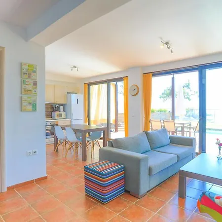 Villa Kalma Exi