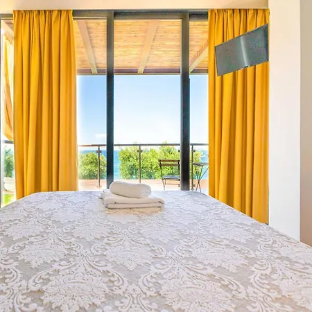 Kalma Exi Villa Nea Moudania