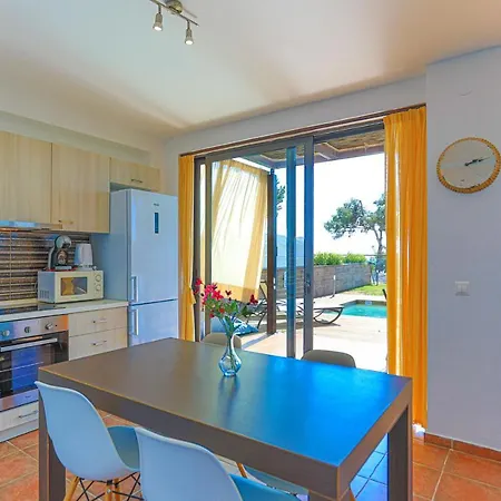 Kalma Exi Nea Moudania