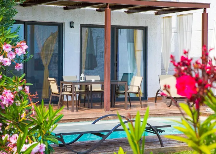 Kalma Exi Villa Nea Moudania